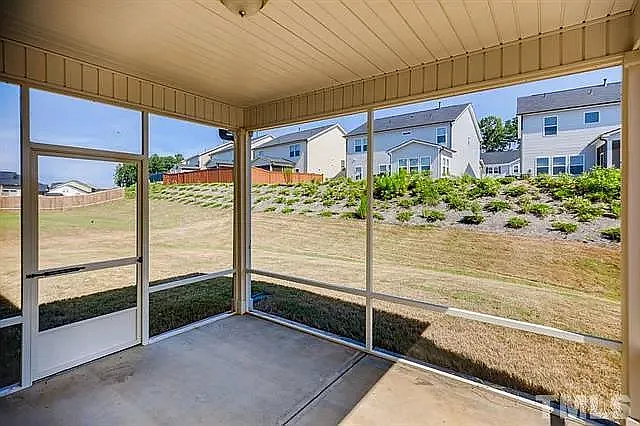 3409 Longleaf Estates Dr — Photo 23