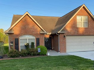 3933 Doral Dr, Maryville, TN 37801
