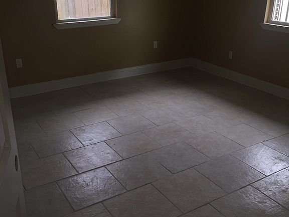 4th image of 4896 Cerise Ave