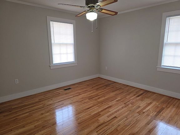4th image of 1280 Saint Matthews Rd