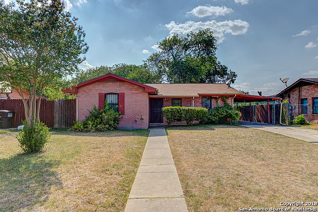 1st image of 319 Parkside Dr