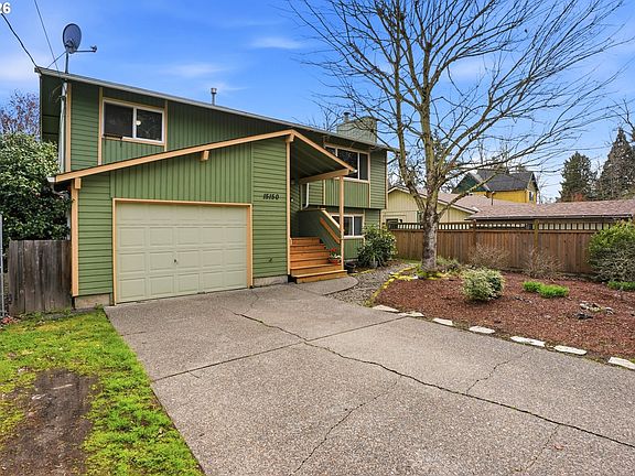 2nd image of 15150 SE Arista Dr