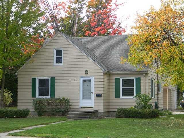 1st image of 447 E Spartan Ave