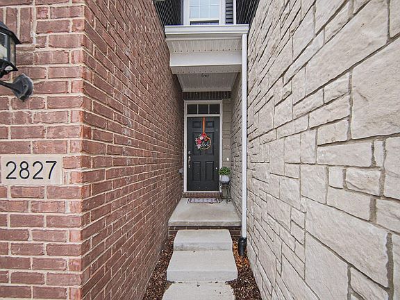 4th image of 2827 Willow Ct