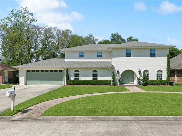 165 Chateau Latour Dr, Kenner, LA 70065