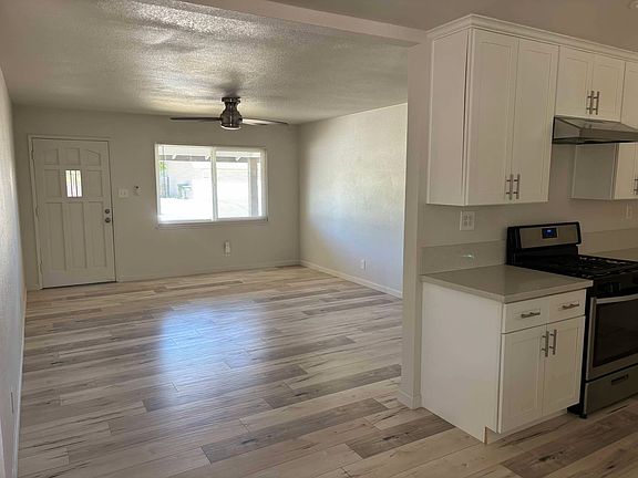2nd image of 7205 Delhaven Way