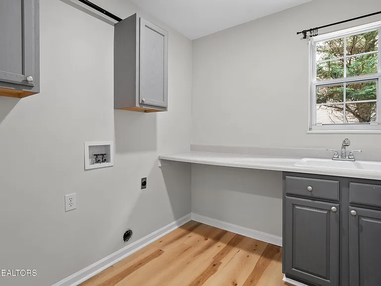 8860 Brucewood Ln — Photo 22