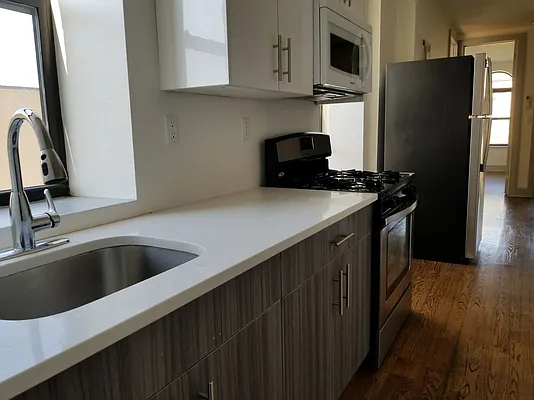 Rented by Compass | media 2
