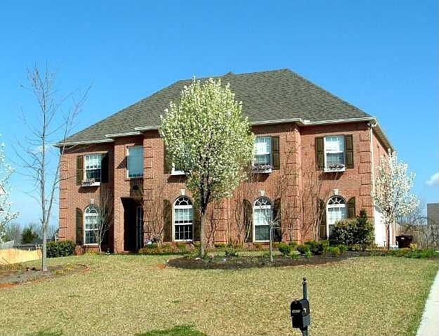 1st image of 9455 Hickory Knoll Ln
