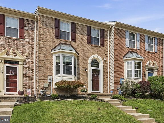 3rd image of 2201 Cantley Ct