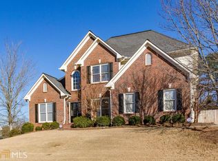 1633 Chadwick Ridge Dr, Lawrenceville, GA 30043