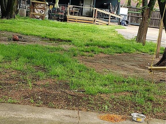 4th image of 4028 Wood Oak Dr