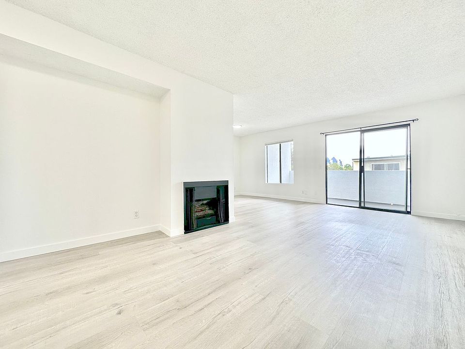 1st image of 8655 Willis Ave APT 101