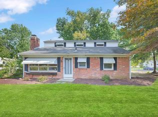 59 Melba St, Springfield, MA 01119