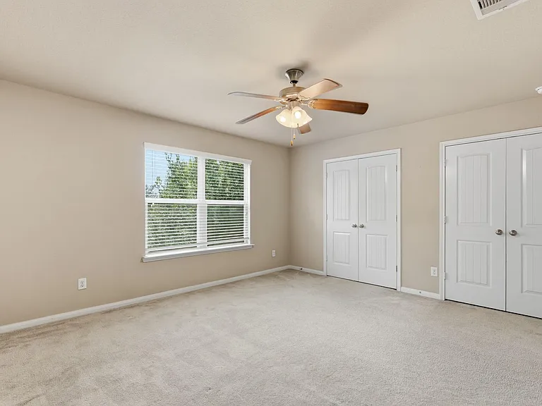 5815 Creek Crossing Ct — Photo 41