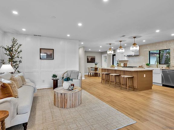 4th image of 4360 Helix Canyon Dr