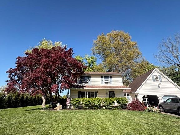 2nd image of 140 John Ringo Rd