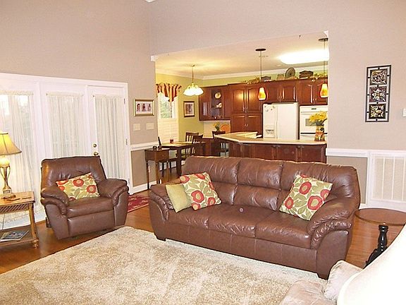 Den/Family/Great Room