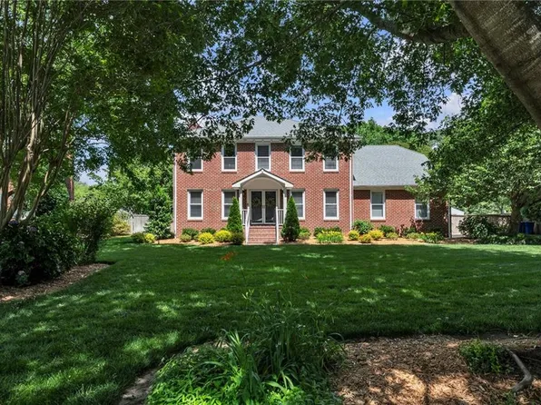 1704 Colson Ct, Virginia Beach, VA 23454