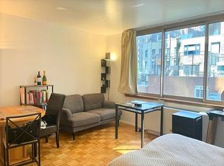 235 E 40th St APT 2J, New York, NY