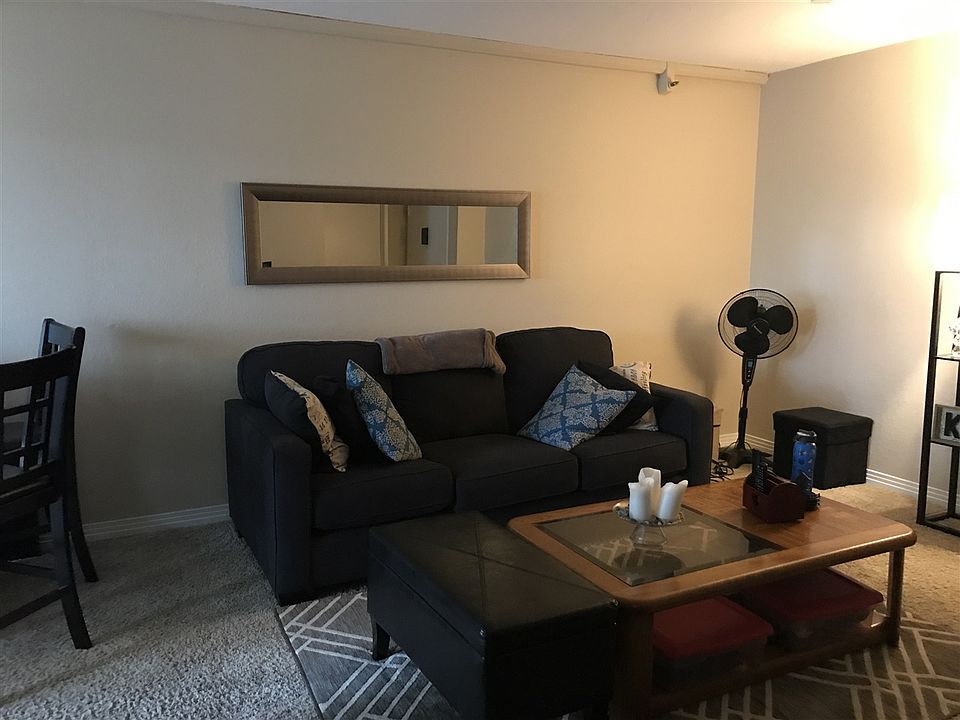 1st image of 7502 Parkway Dr #302