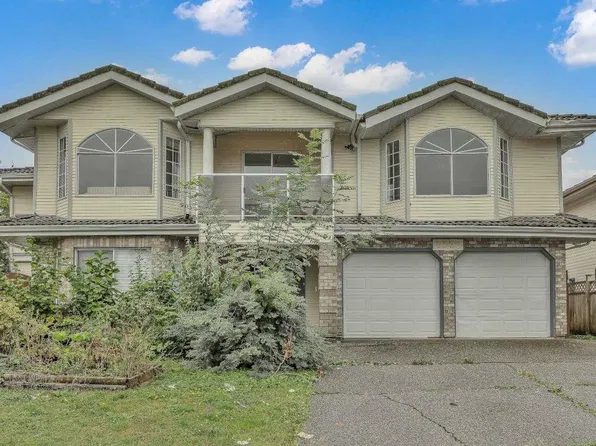 6832 127a St, Surrey, BC V3W 1H7