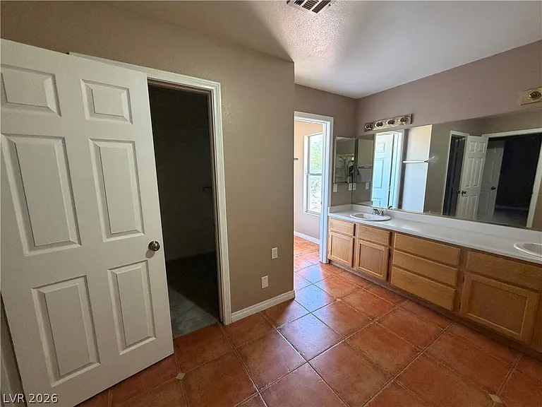 486 Tiger Lily Way — Photo 12