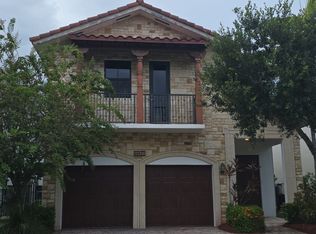 10433 NW 70th Ln #10433, Miami, FL 33178