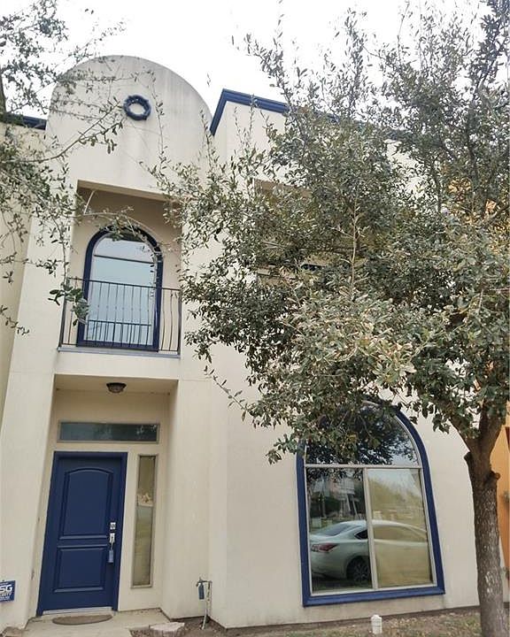 1st image of 6844 N 4th St