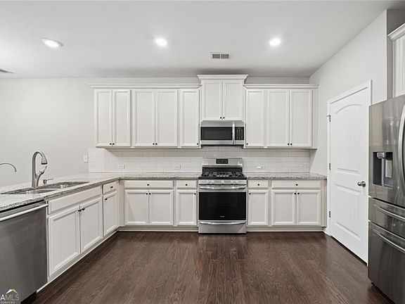 3rd image of 2920 Owlswick Way