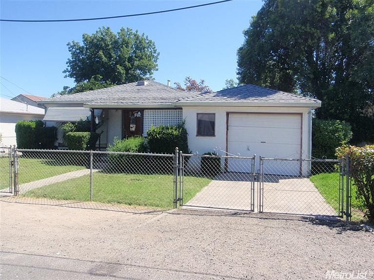 1st image of 1166 S Hinkley Ave