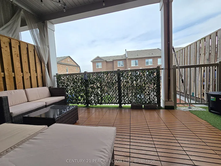 1389 Salem Rd N — Photo 16