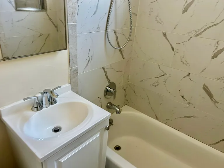 1016 Castillo St #1 — Photo 5