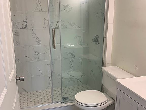 4th image of 5214 Dresden Way #10678652