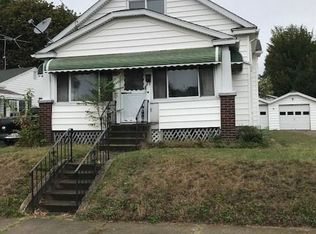 219 E Ford Ave, Barberton, OH