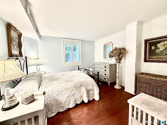 4th image of 440 Prospect St APT 3