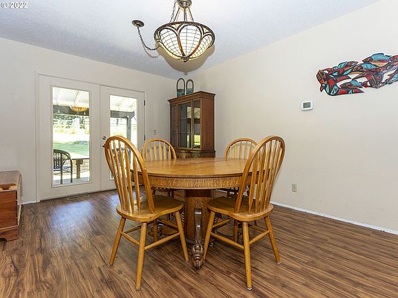 5th image of 23325 SW Casavant Dr