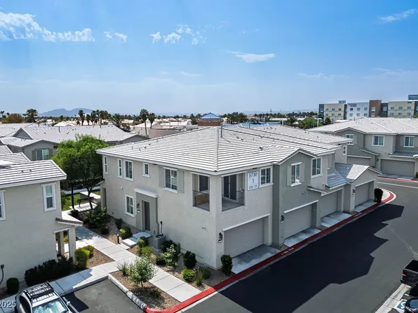 5730 Sky Pointe Dr #111, Las Vegas, NV 89130