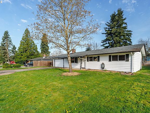 3rd image of 9216 NE 96th St