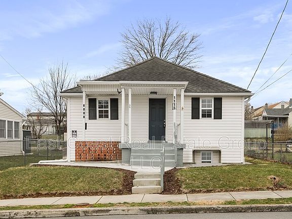 5th image of 1113 W Church St