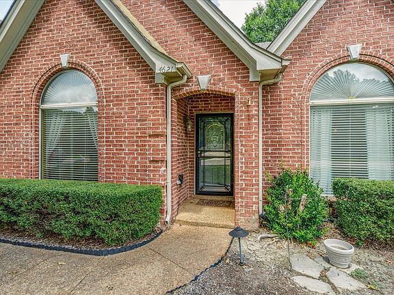 4th image of this home