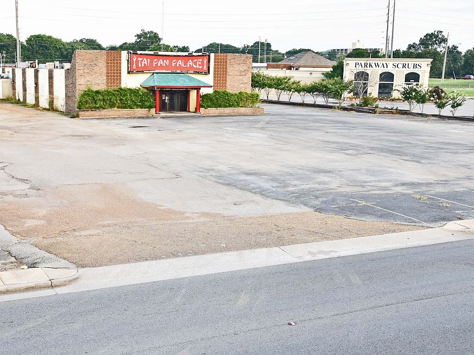 1st image of 2012 Memorial Pkwy SW