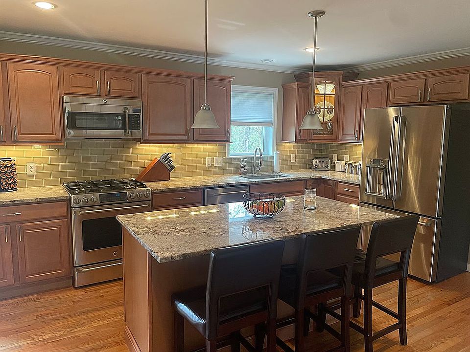 374 Granite Springs Rd, Yorktown Heights, NY 10598 Zillow