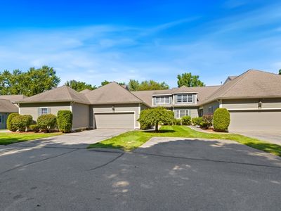 7 Leaning Elm Dr Unit 7, Reading, MA, 01867