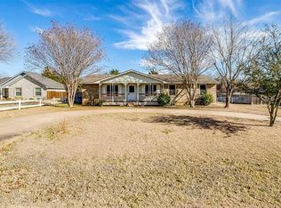 406 Sunflower St, Red Oak, TX 75154