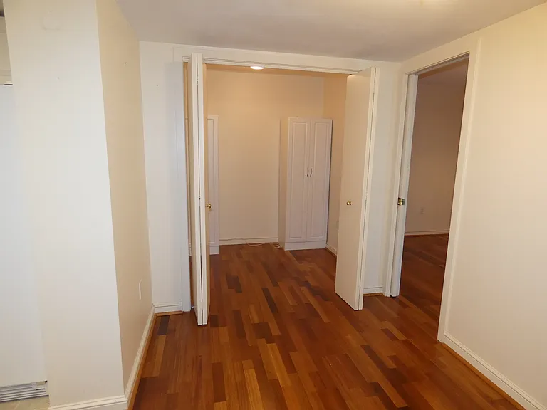 380 Place Ln #380 — Photo 11