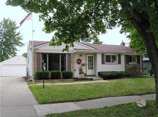 1732 Springfield Ln, Lansing, MI 48912