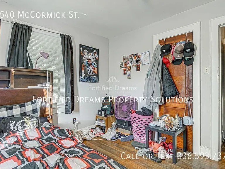 1540 McCormick St — Photo 16