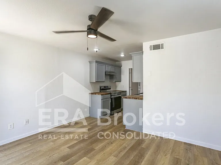 614 Adams Ave #1 — Photo 4