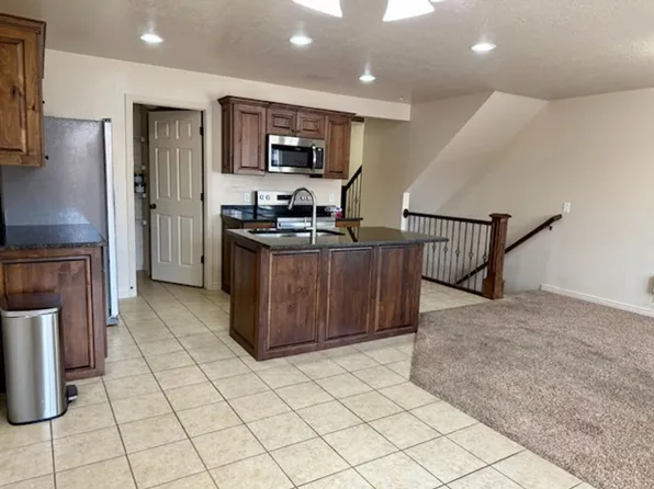 1000 E Bluff View Dr Unit 67, Washington, UT 84780